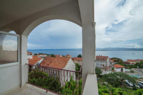 Гостиница Apartments Brižić  Бол